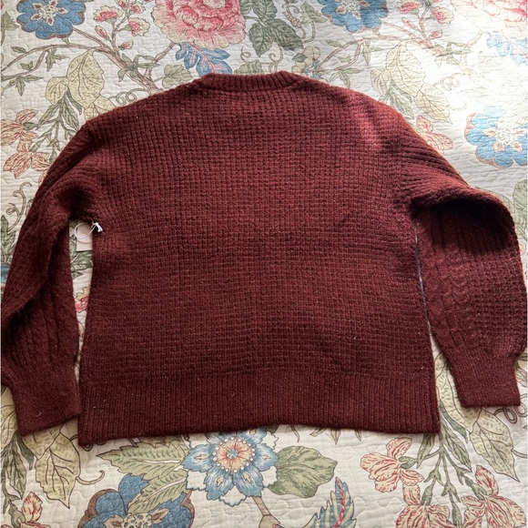 Lauren Conrad Cable knit sweater NWT - Picture 8 of 8